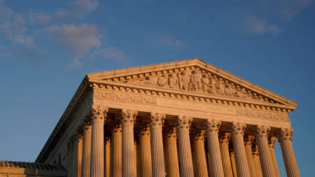 FILE PHOTO: A general view of the U.S. Supreme Court building at sunset in Washington, U.S. November 10, 2020.