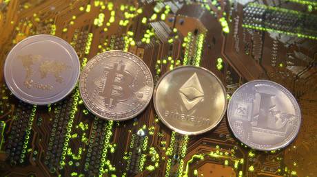 Turkey&rsquo;s crypto mayhem: Vebitcoin exchange faces probe, becomes 2nd platform to go down in days