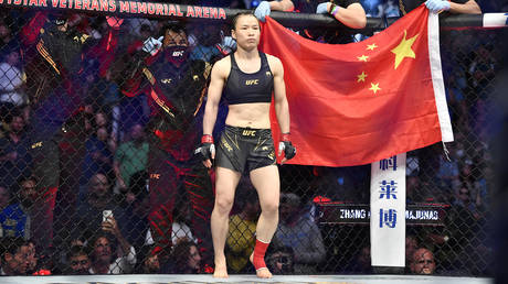 &lsquo;How dare you boo her&rsquo;: UFC Florida crowd slammed for jeering Chinese ex-champ Zhang Weili