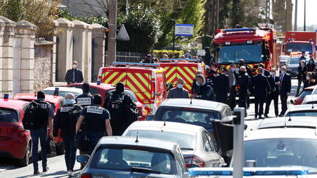 Man who murdered policewoman in France watched jihadist videos & sought mental treatment &ndash; prosecutor