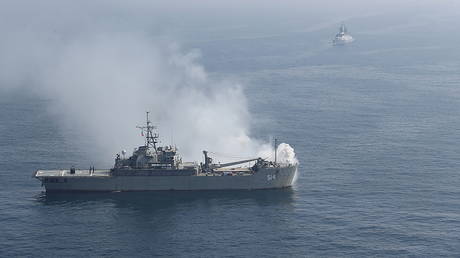 An Iranian warship (FILE PHOTO) © Iranian Army/WANA (West Asia News Agency) via REUTERS