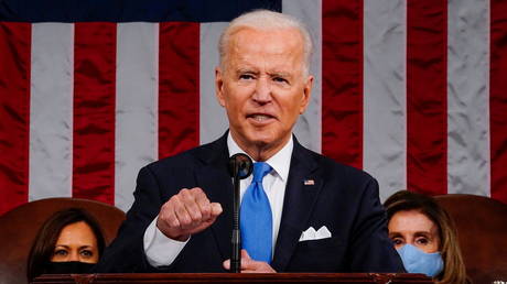 US President Joe Biden addresses 140 members of Congress, April 28, 2021.