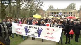 WATCH: As anti-lockdown protests grow, Dutch ‘POLICE FOR FREEDOM’ group holds march against Covid restrictions