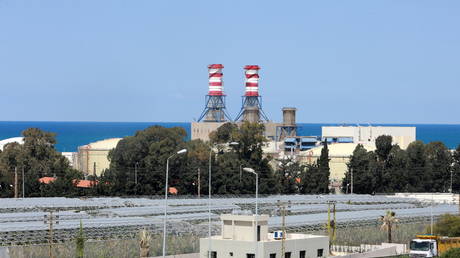 A view shows the Zahrani Power plant, in Zahrani, Lebanon (FILE PHOTO) © REUTERS/Aziz Taher