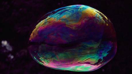 US facing MOST EPIC bond bubble in the history of bubbles, strategist tells Boom Bust
