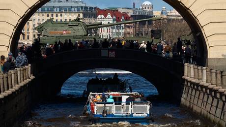 Tour guide sparks fury in St Petersburg with Victory Day talk reportedly praising &lsquo;talented&rsquo; Hitler & slamming Soviet &lsquo;pedophiles&rsquo;