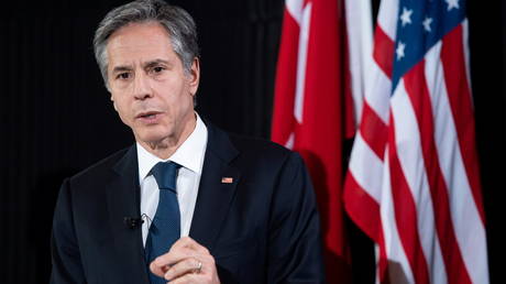 Antony Blinken speaks during a news conference following meetings at the Danish Foreign Ministry in Copenhagen, Denmark, May 17, 2021 © Reuters / Saul Loeb