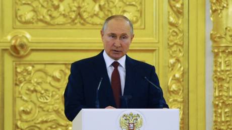 Russian President Vladimir Putin speaks during a ceremony to receive credentials from foreign ambassadors at the Moscow Kremlin's Alexander Hall, in Moscow, Russia. © Sputnik
