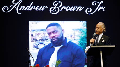 North Carolina cops&rsquo; shooting of unarmed black man on drug warrant in April was justified, DA rules