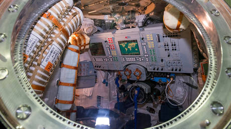 Spacecraft for sale: Russia&rsquo;s Roscosmos agency advertises vehicle used to bring International Space Station crew back to Earth