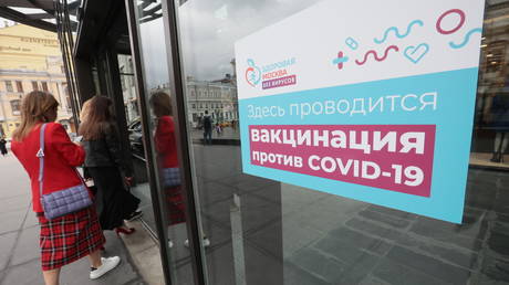 Not enough Russians getting Covid-19 jabs, health regulator reveals, as Moscow mayor claims city worst in Europe for vaccinations