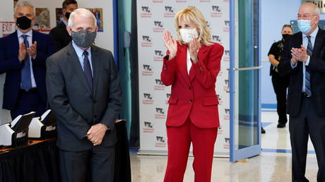 Jill Biden and Dr. Anthony Fauci visit vaccination clinic in Washington DC