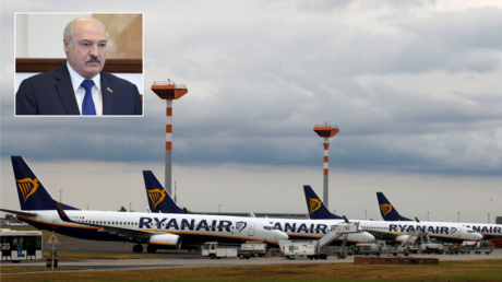 FILE PHOTO. Ryanair aircrafts. © Reuters / Fabrizio Bensch; (inset) Alexander Lukashenko. © Reuters / Press Service of the President of the Republic of Belarus.