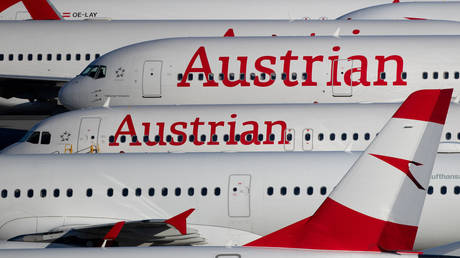 Austrian Airlines cancels flight from Vienna to Moscow after Russian authorities reject flightpath bypassing Belarusian airspace