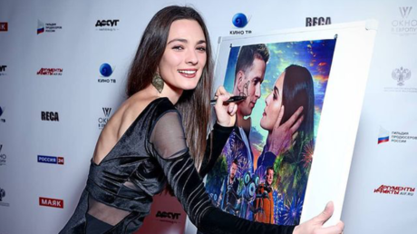 Texas Chainsaw Massacre star Lorina Kamburova dies in Moscow at age 30 after suffering from bilateral pneumonia due to Covid-19