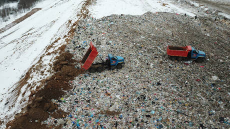 Russia to impose ban on cotton swabs and plastic utensils as country begins crackdown on hard-to-recycle & non-recyclable products