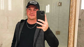 Professional golfer Bowling arrested for ‘sexting and proposing to meet up with undercover detective posing as 15yo girl’