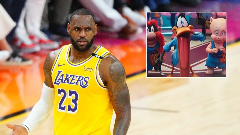 lebron james looney tunes jersey