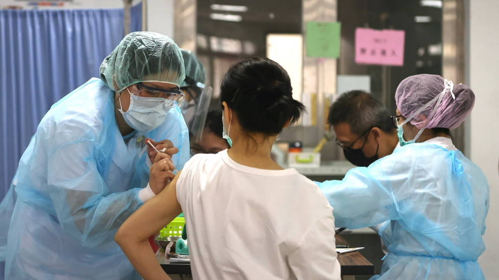 US to send Taiwan 750,000 ‘urgently needed’ Covid-19 vaccine doses after Taipei rejects Beijing’s help