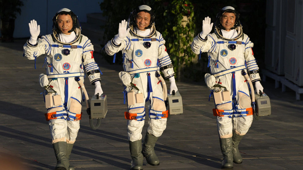 Chinese Astronauts Enter Core Module Of Future Space Station In ...