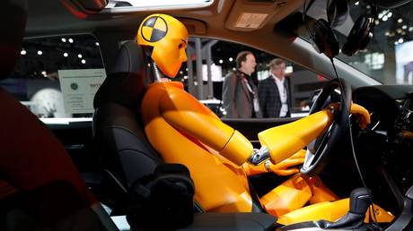 Democratic congresswoman introduces bill demanding use of female dummies for crash tests