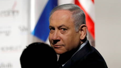 FILE PHOTO: Benjamin Netanyahu arrives to attend a conference in Jerusalem, January 8, 2020 © Reuters / Ronen Zvulun