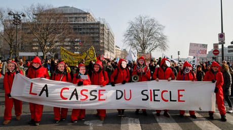 FILE PHOTO. Demonstration against French government's pensions reform plans in Paris, France, January 24, 2020