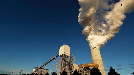 A coal-fired power plant in Sherrills Ford, North Carolina, US, 2018. © Chris Keane/Reuters