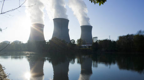 France's Bugey nuclear power plant is seen on the banks of the Rhone river in Saint-Vulbas, near Lyon. © Thierry Tronnel/Corbis via Getty Images