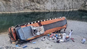 At least 20 dead and many more injured as ‘overloaded’ bus carrying Muslim pilgrims crashes in Pakistan
