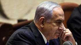 Netanjahu von der Macht abgesetzt, nachdem israelische Abgeordnete die Regierungskoalition des „Wechsels“ unterstützt haben