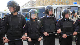 Moscow police break-up opposition Communist Party rally against ‘mandatory’ Covid-19 vaccination