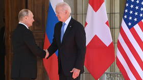 کرملین اعلام کرد پوتین و بایدن دیداری سازنده داشتند، اما هرگونه بهبود در روابط روسیه و آمریکا «چند ماه» طول خواهد کشید.