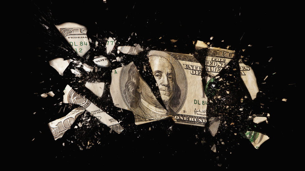 Russia’s sovereign wealth fund cuts US dollar reserves to ZERO