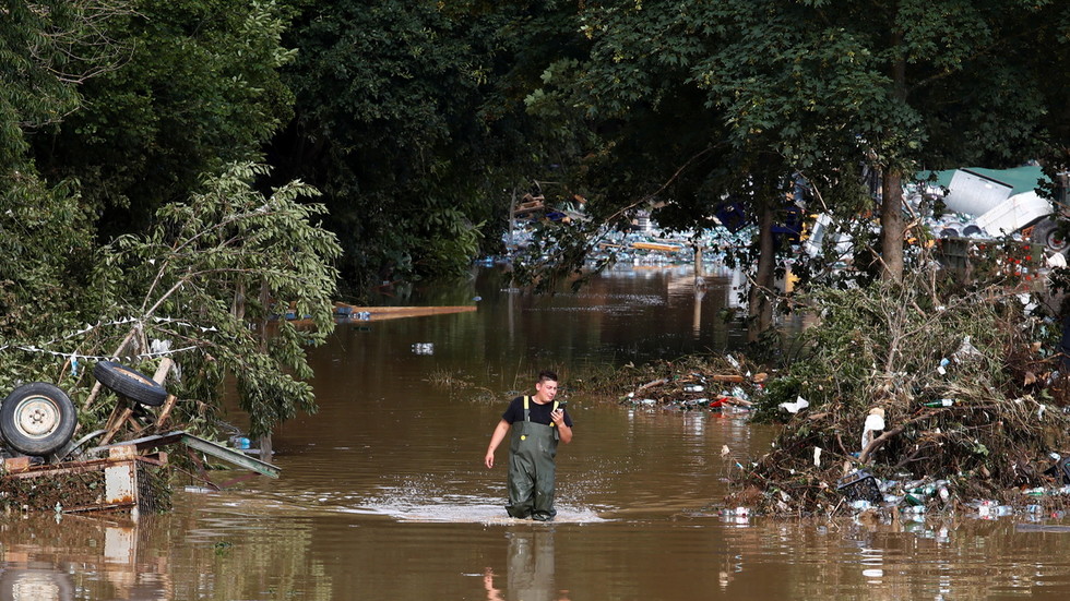 Hundreds injured and more than 1,000 missing in one German district alone, amid severe floods