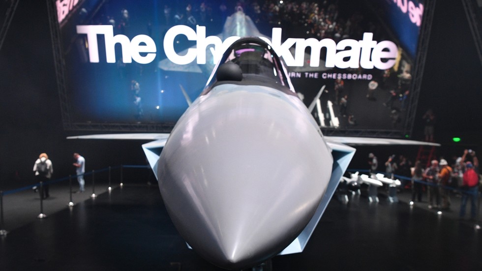 Meet Su-57’s younger brother: RT takes closer look at Checkmate, Russia's fifth-gen fighter jet (VIDEO)