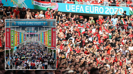 Crowds have flocked to Euro 2020 © Bernadett Szabo / Reuters | © John Sibley / Reuters