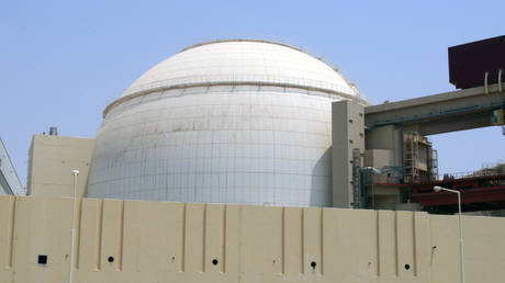 A general view of the Bushehr main nuclear reactor, 1,200 km (746 miles) south of Tehran, August 21, 2010. © REUTERS/Raheb Homavandi