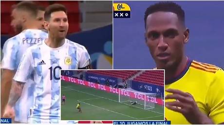 Messi mocked former Barcelona teammate Mina after his penalty miss. © Twitter