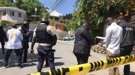 Security forces inspect at the site after an attack at the residence of Haiti's President Jovenel Moise in Port-au-Prince, Haiti on July 07, 2021. © Stringer/Anadolu Agency via Getty Images