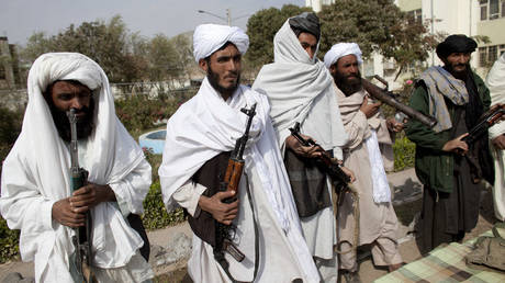 Britain willing to &lsquo;come to terms&rsquo; with Taliban and work with enemy for sake of peace if it &lsquo;behaves&rsquo;, UK defence secretary says