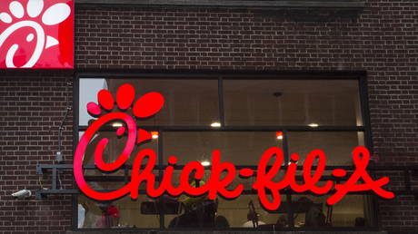 GOP Senator Graham claims &lsquo;big win&rsquo; against cancel culture after Chik-fil-A allowed into Indiana campus despite protests