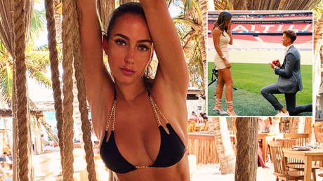 &lsquo;I still can&rsquo;t believe it&rsquo;: Spain football star Llorente shocks stunning girlfriend by proposing on pitch at club stadium (VIDEO)