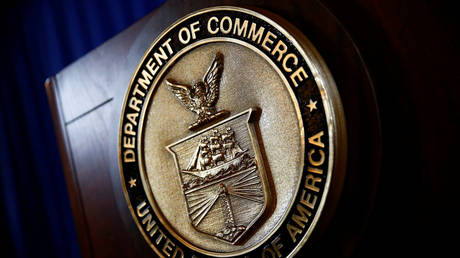 The seal of the US Department of Commerce in Washington, US, 2017. © Eric Thayer/Reuters