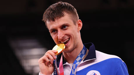 Double delight: Russia win SECOND Olympic taekwondo title in two days as Larin tastes gold in Tokyo