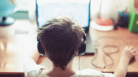 German cops identify over 1,600 suspects in sting op on online chat groups where child porn & zoophilia materials were distributed