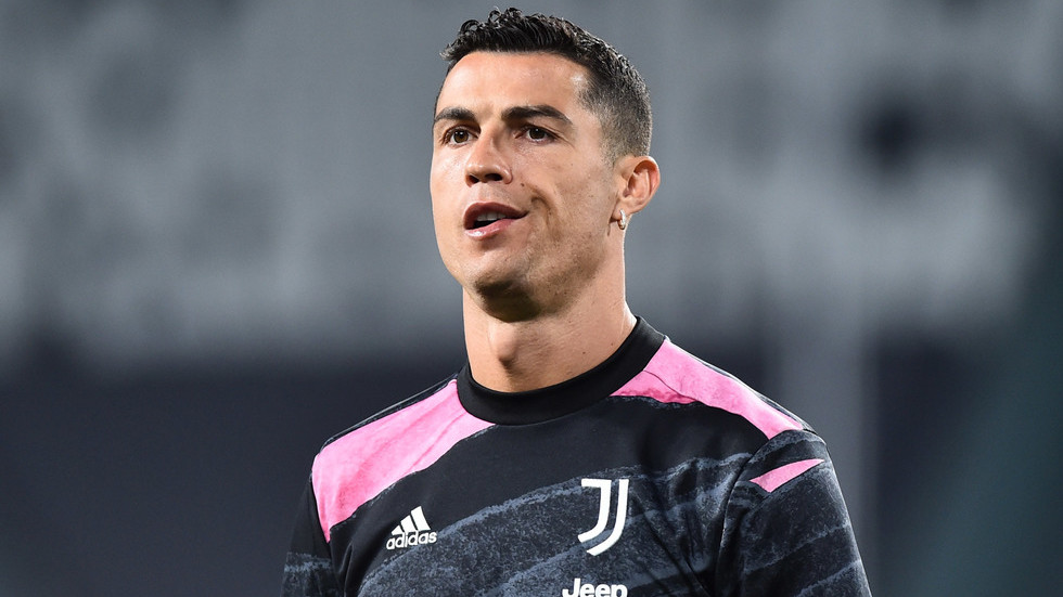 Cristiano Ronaldo’s sister appears to to take dig at Juventus, angers fans by calling Manchester United ‘the place you deserve’ — RT Sport News