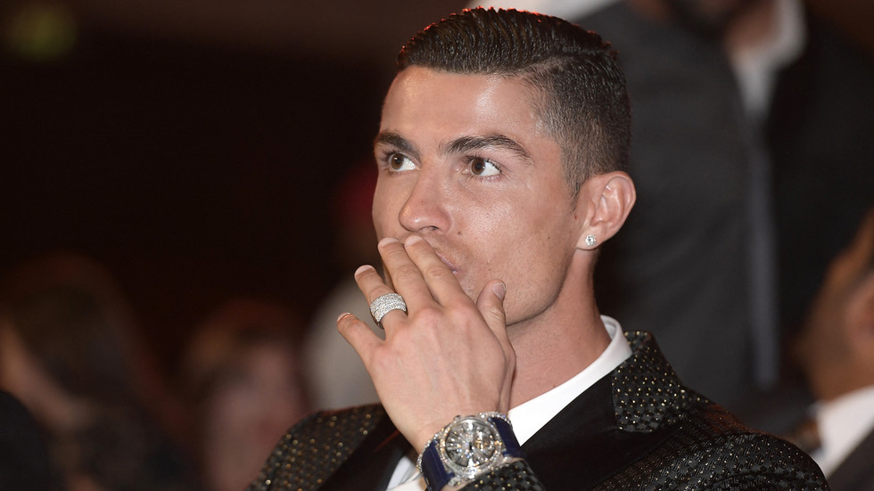 Ronaldo at Manchester United: Does the Portugal superstar fit at Old Trafford, or is signing just bragging rights over City? — RT Sport News