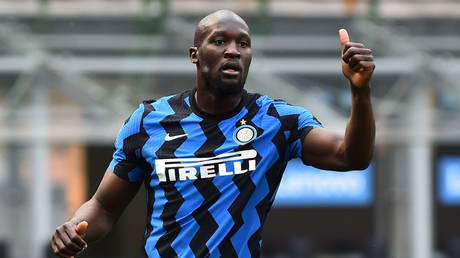 Chelsea fans react to &lsquo;&pound;110 MILLION&rsquo; raid for Lukaku as pursuit could end hopes of landing Haaland