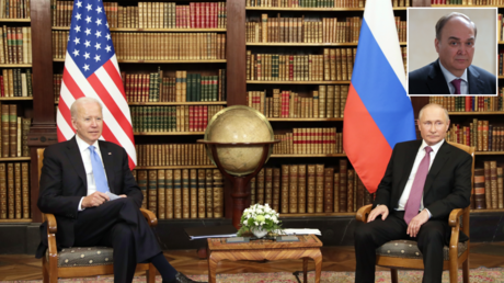 Russian President Vladimir Putin and U.S. President Joe Biden, left, attend a meeting at the Villa La Grange in Geneva, Switzerland. © Sputnik; (inset) Anatoly Antonov. © RIA